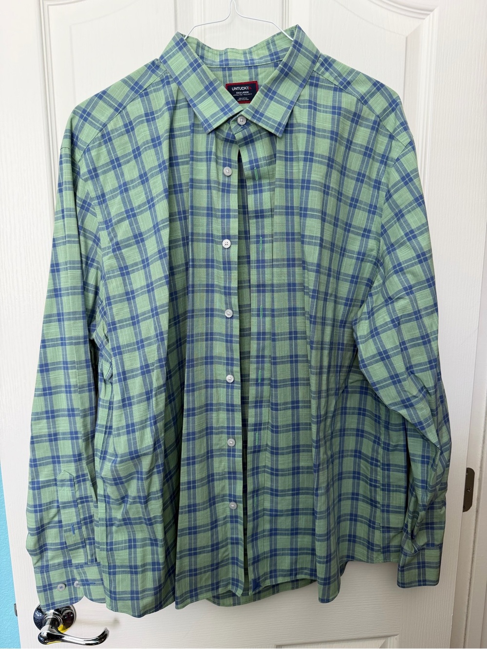 UNTUCKit Light Green and Blue Plaid Long-Sleeve Button-Up Shirt